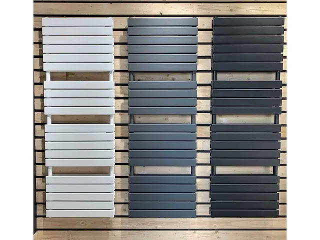 1 x h1760xb600 mat zwart dubbele badkamerradiator farko - afbeelding 4 van  4