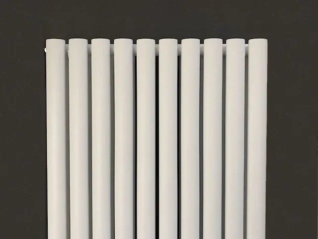 1 x h1800xb600 dubbele design radiator rondo mat wit - afbeelding 1 van  4