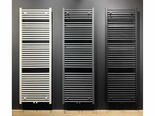 1 x h1800xb600 handdoekradiator mat zwart - linteo - afbeelding 3 van  5