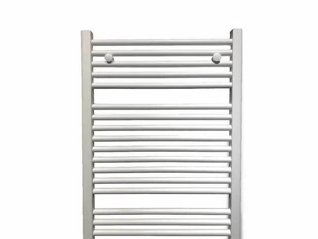 1 x h1800xb600 wit handdoekradiator met kraan - afbeelding 3 van  6