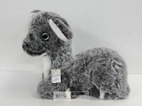 1 x hert liggend 35 cm met zachte haren - afbeelding 1 van  3