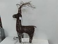 1 x hert staand bruin met verlichting 80x45 cm - afbeelding 1 van  3
