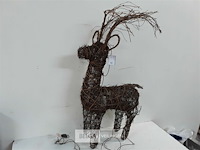1 x hert staand bruin met verlichting 80x45 cm - afbeelding 3 van  3