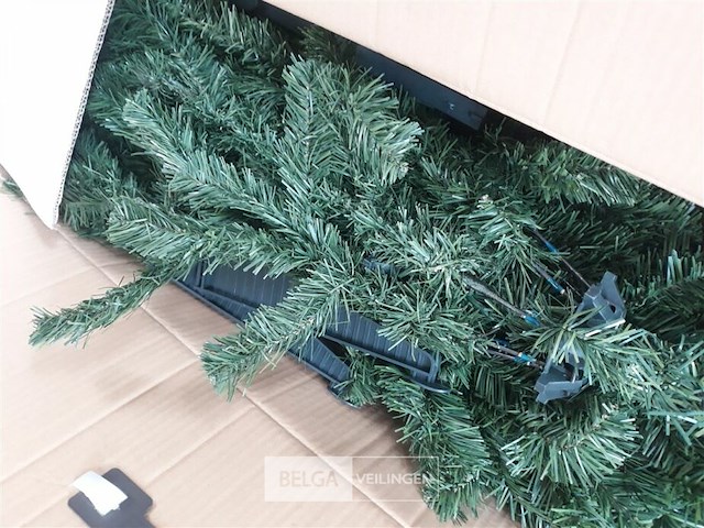1 x kerstboom 2,10 m pvc voet groen - afbeelding 3 van  3