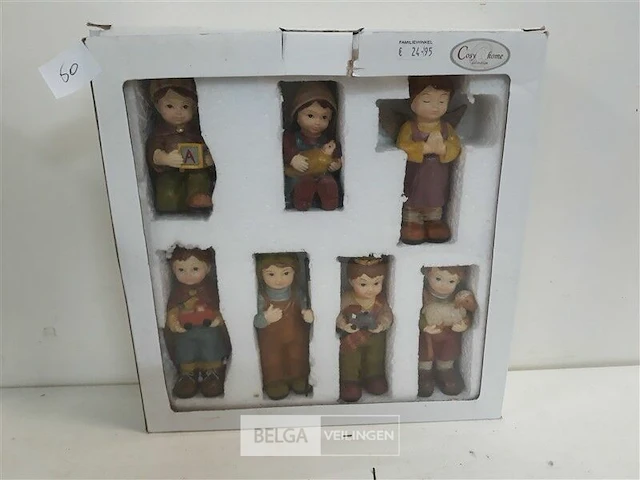 1 x kerstfiguurtjes keramiek +/- 12 cm - afbeelding 1 van  3