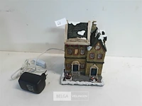 1 x kersthuisje met verlichting - afbeelding 1 van  3