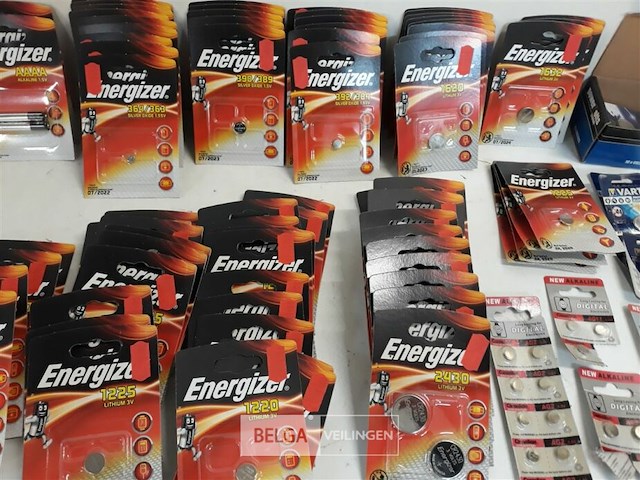 1 x lot knoopcel batterijen mix datum vervallen - afbeelding 3 van  3
