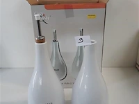 1 x olijf en azijnset 25 cm porselein - afbeelding 1 van  2