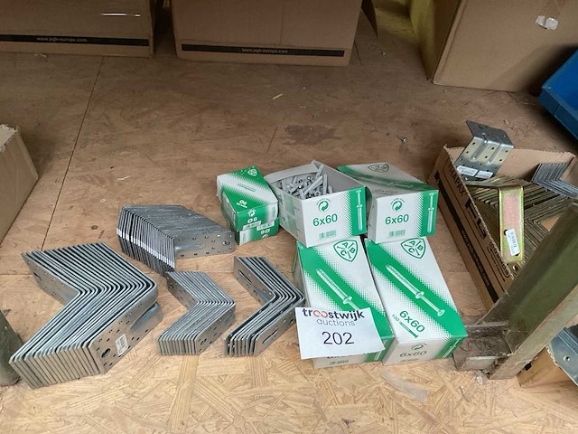 1 x partij balkdragers; nagelpluggen - afbeelding 1 van  12