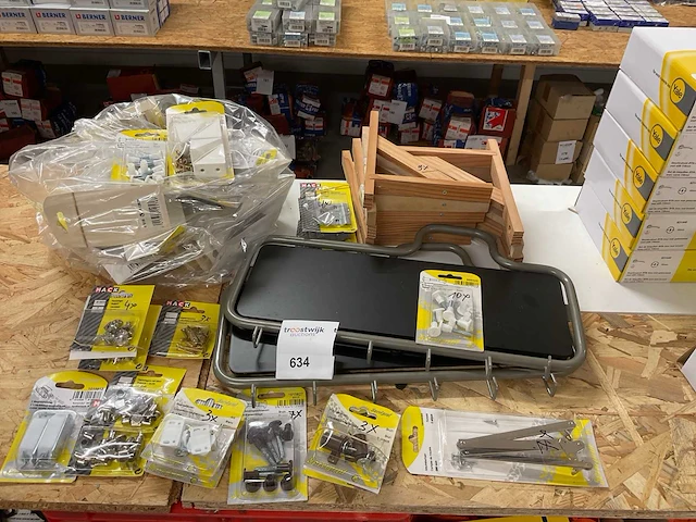 1 x partij bevestigingsmaterialen - afbeelding 1 van  12