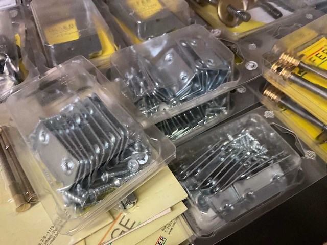 1 x partij bevestigingsmaterialen - afbeelding 2 van  12