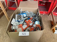 1 x partij bevestigingsmaterialen - afbeelding 1 van  12