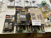 1 x partij bijzetsloten; raambeveiligers; veiligheidsrozetten - afbeelding 1 van  9