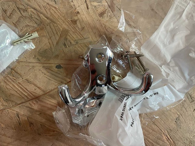 1 x partij diverse kapstokjes; kastknopjes - afbeelding 2 van  10