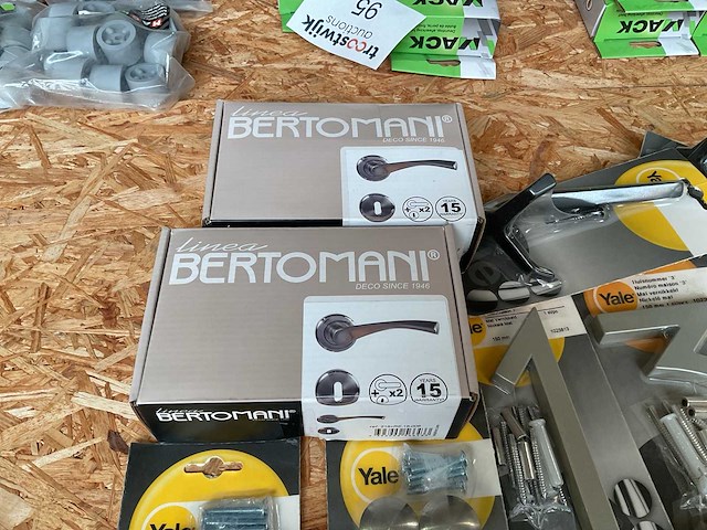 1 x partij huisnummers; kapstokken - afbeelding 6 van  10