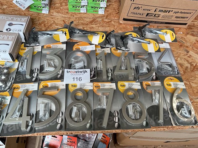 1 x partij huisnummers; kapstokken - afbeelding 8 van  10