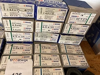 1 x partij inox spaanplaatschroeven; moeren - afbeelding 5 van  6