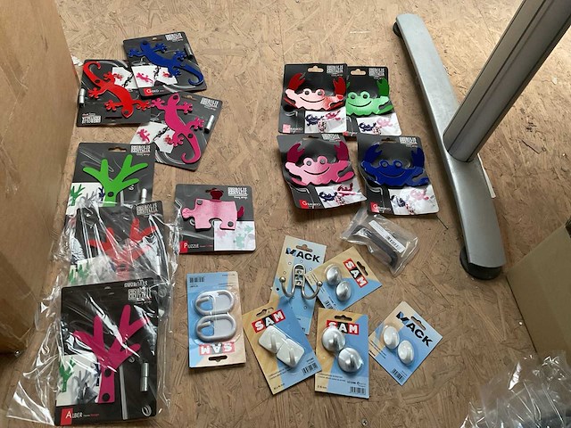 1 x partij kapstokken - afbeelding 5 van  12