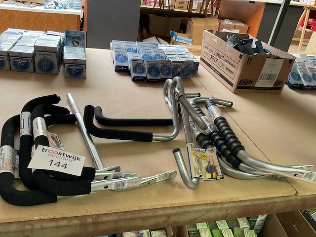 1 x partij ophangbeugels - afbeelding 1 van  8