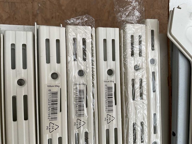 1 x partij plankdragers met geleiders - afbeelding 5 van  9