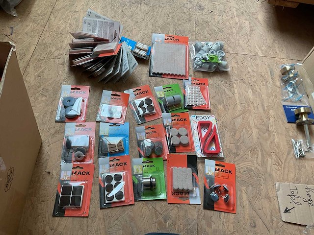 1 x partij stoeldoppen; viltglijders - afbeelding 13 van  17