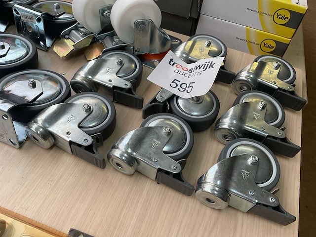 1 x partij zwenkwielen - afbeelding 2 van  5