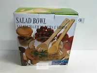 1 x salade of pasta bowl in houten kader met lepels - afbeelding 1 van  3