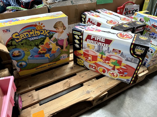 1 x sandbox 3 x firebridge - afbeelding 1 van  4