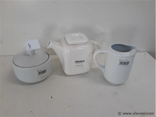 1 x theepot + suikerpot + melkkan hotel porselein - afbeelding 1 van  2