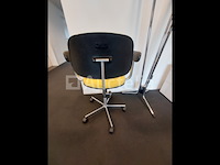 1 x vintage bureaustoelen fritz hansen kevi - design jörgen rasmussen - afbeelding 2 van  4