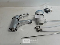 1 x wastafel kraan met auto afloop showmodel - afbeelding 3 van  3