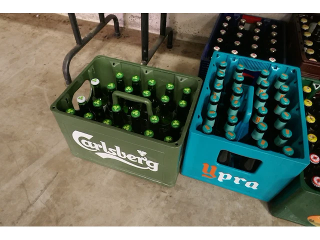 10 bakken diverse bieren en frisdrank - afbeelding 4 van  4