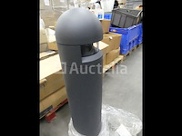 10 bega 8518 bakens/bolders voor buiten - afbeelding 1 van  7