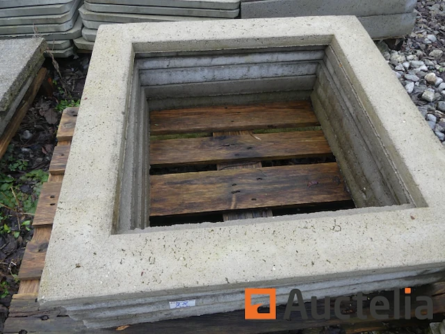 10 betonnen kozijnen voor toezichtput 80x80 - afbeelding 4 van  4