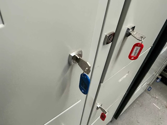 10-deuren lockerkast - afbeelding 3 van  3