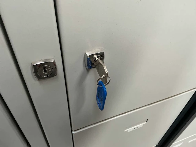 10-deuren lockerkast - afbeelding 3 van  3