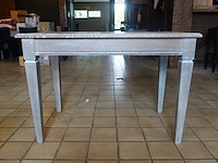 10 diverse houten tafels - afbeelding 2 van  3
