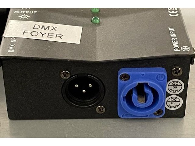 10 dmx/hdmi splitters/connectoren - afbeelding 16 van  22