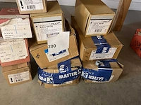 10 dozen bouten en moeren - afbeelding 4 van  4