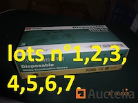 10 dozen met 10 verpakkingen van 100 stuks handschoenen, voor een totaal van 10.000 paar handschoenen