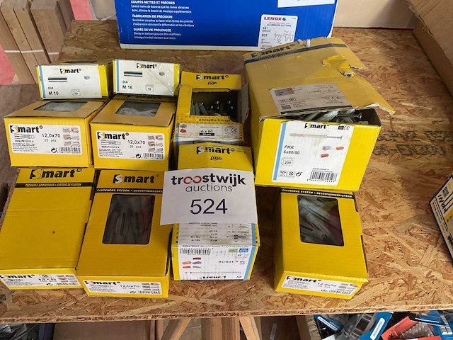 10 dozen pluggen; nagelpluggen - afbeelding 1 van  9