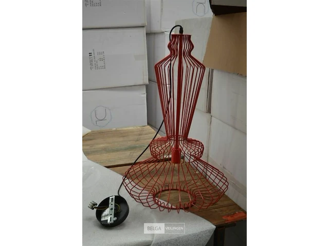 ±10 dozen x 1st designlamp rood h=±70 cm - afbeelding 1 van  4