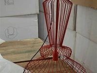 ±10 dozen x 1st designlamp rood h=±70 cm