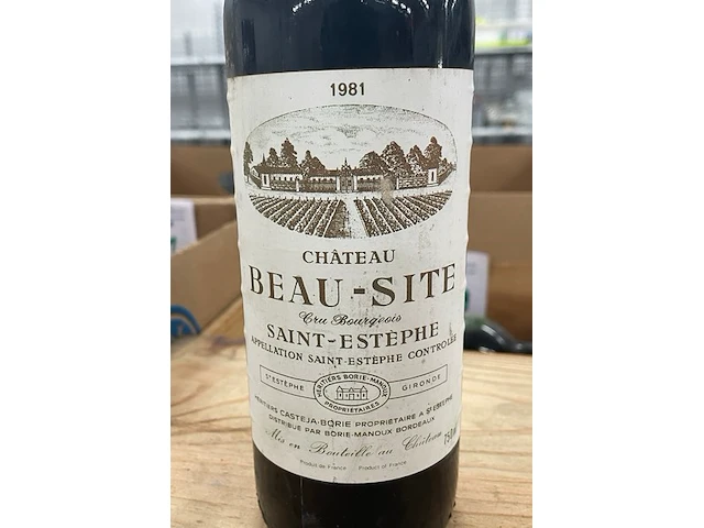 10 flessen château beau-site saint estephe, 1981 - afbeelding 1 van  2
