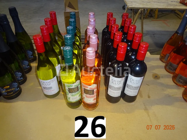 10 flessen oude kaap chardonnay witte wijn, 5 flessen oude kaap path witte wijn, 5 flessen oude kaap rosé wijn, 10 flessen oude kaap rode wijn - afbeelding 1 van  2