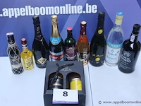 10 flessen sterke dranken - afbeelding 1 van  4