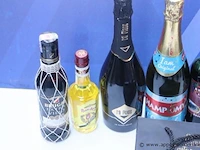 10 flessen sterke dranken - afbeelding 2 van  4