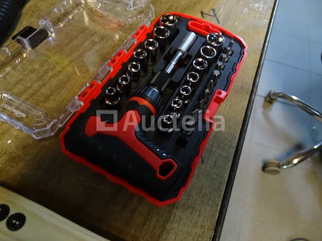 10 gereedschapsitems (zie foto's) - afbeelding 3 van  12