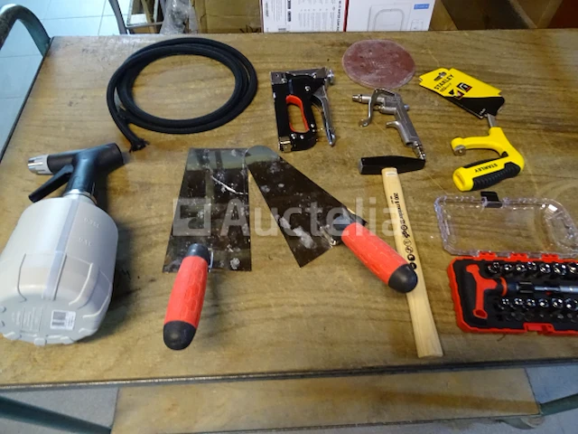 10 gereedschapsitems (zie foto's) - afbeelding 5 van  12