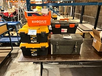 10 gereedschapskoffers - afbeelding 1 van  4